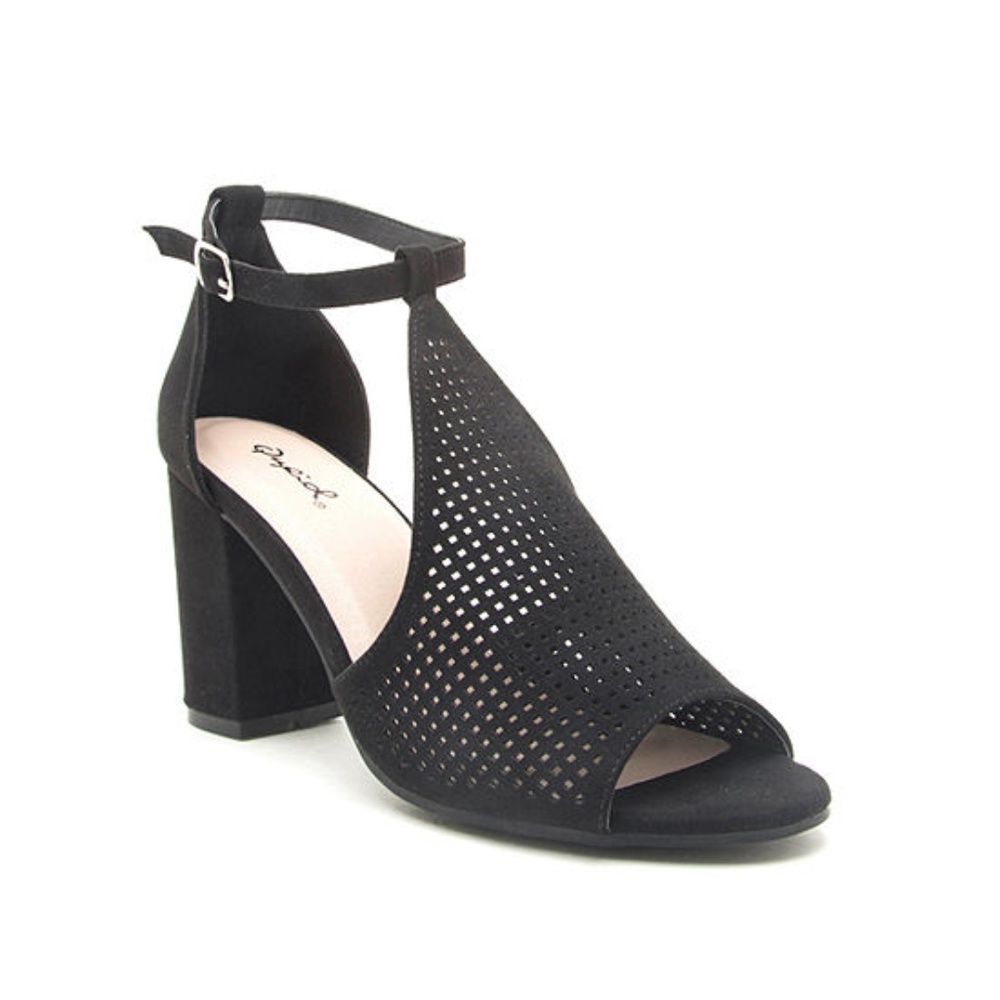 Qupid Womens  Bootie Block Heel Buckle